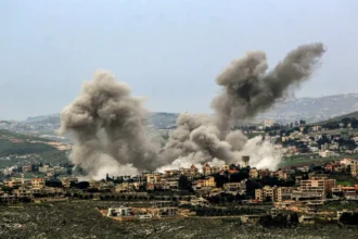تصعيد إسرائيلي جنوب لبنان.. قصف وتحركات عسكرية في عدة بلدات