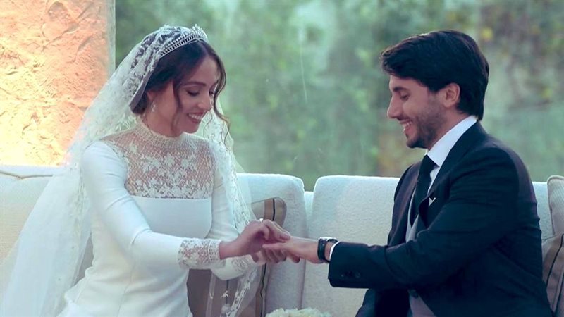 الأميرة إيمان وزوجها جميل ترميوتس في مناسبة عائلية