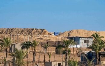 الاحتلال يواصل نسف ما تبقى من أحياء رفح وإطلاق نار يطال النازحين