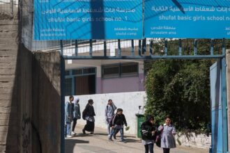 مدارس القدس الشرقية بين أزمة المعلمين والمنهاج الإسرائيلي