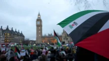 "مسار آمن وقانوني".. بريطانيا تعيد توطين لاجئين بينهم فلسطينيون