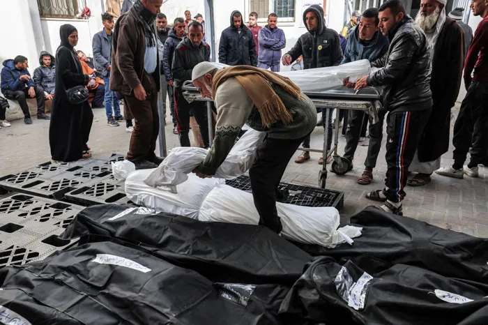 الصحة: 3 شهداء و21 إصابة في غزة خلال 24 ساعة