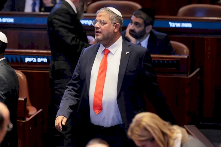 بن غفير يطالب بحقيبة الأمن ويكشف أجندته للحكومة المقبلة