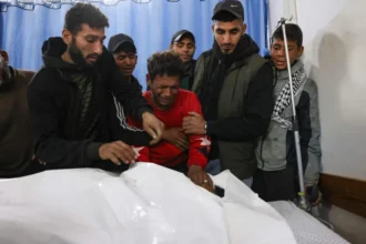 4 شهداء وإصابات بقصف الاحتلال على غزة