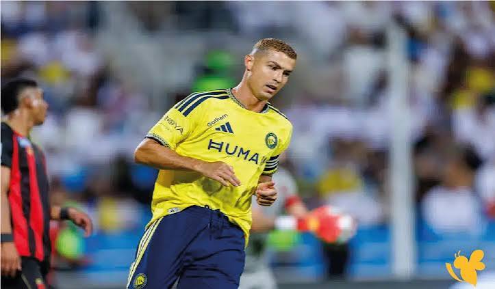 الخليج ضد النصر.. موعد المباراة والقنوات الناقلة والتشكيل المتوقع