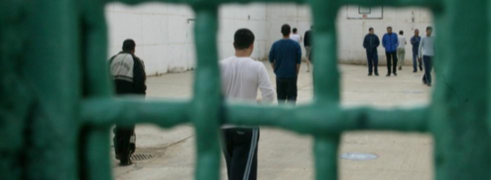 الاحتلال يصدر أوامر اعتقال إداري بحق أسرى فلسطينيين