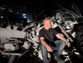 للمرة الثانية خلال أيام.. الاحتلال يجبر فلسطينيًا على هدم منزله ذاتيًا في أم الفحم