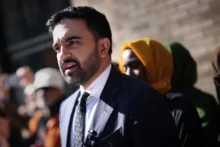 ممداني يجدد انتقاد نتنياهو ويدعو واشنطن للانضمام إلى "الجنائية الدولية"