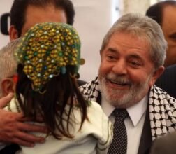  لولا دا سيلفا يحسم الانتخابات الرئاسية في البرازيل ويضمن ولاية رابعة