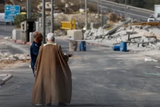 هآرتس: خلاف بين زامير ونتنياهو بشأن مواصلة عملية الخليل