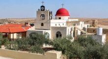 بطريركية الروم الأرثوذكس تستنكر استهداف كنيسة الكرك وتؤكد التمسك بالوحدة الوطنية