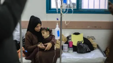 نقص الأدوية والأجهزة يهدد الخدمات الطبية في قطاع غزة