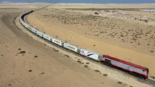 قطار سيناء الجديد.. لماذا تثير شبكة السكك والموانئ قلقًا في إسرائيل؟